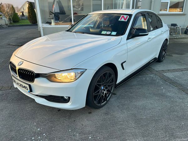 BMW 3-Series Saloon, Diesel, 2013, White
