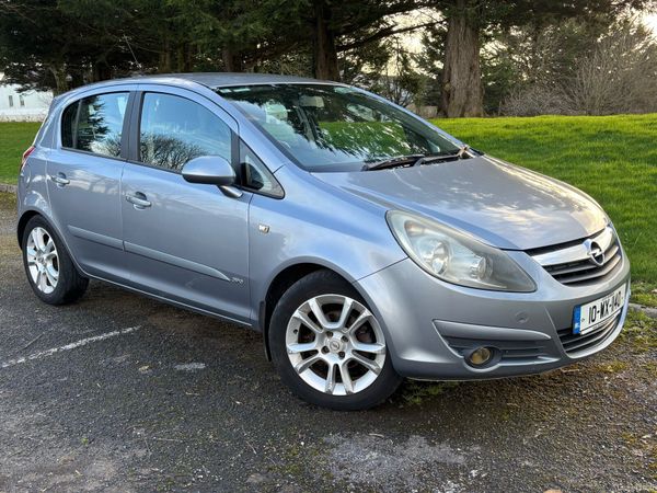 Opel Corsa Hatchback, Petrol, 2010, Silver