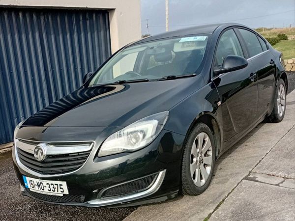 Vauxhall Insignia Hatchback, Diesel, 2015, Black