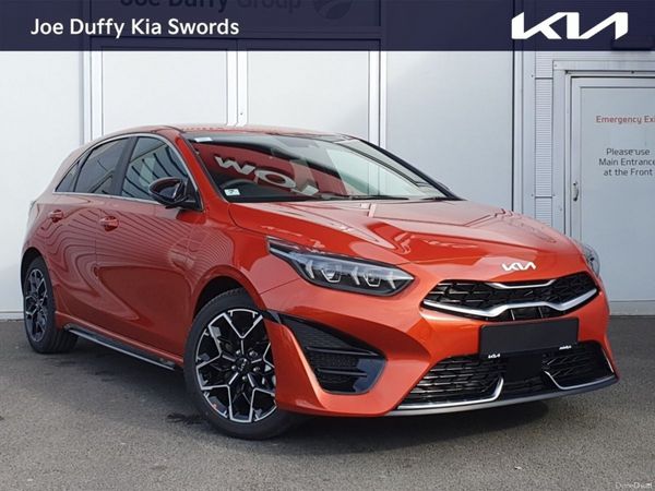 Kia Ceed Hatchback, Petrol, 2023, Orange