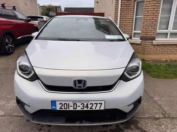 Honda Fit Hatchback, Petrol, 2020, White