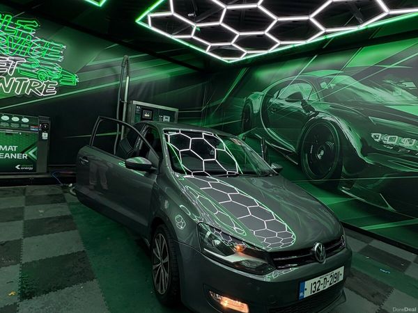 Volkswagen Polo Hatchback, Petrol, 2013, Grey