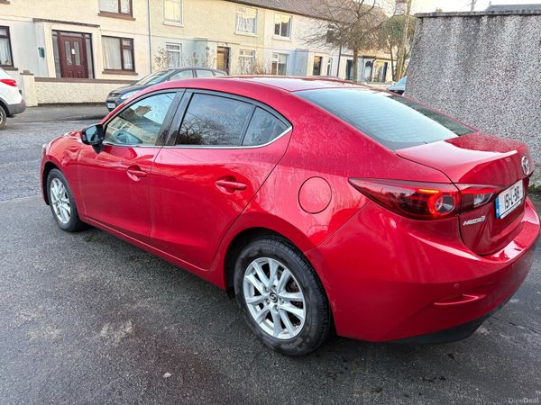 Mazda Mazda3 Saloon, Diesel, 2015, Red