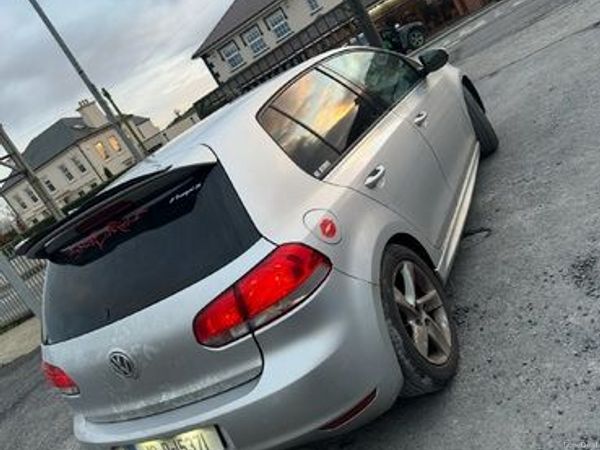 Volkswagen Golf Hatchback, Diesel, 2010, Silver