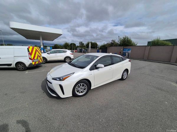 Toyota Prius Hatchback, Petrol Hybrid, 2021, Silver