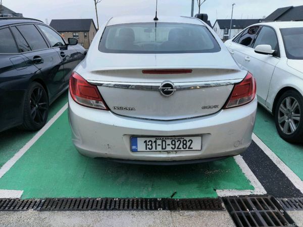 Opel Insignia MPV, Diesel, 2013, Silver