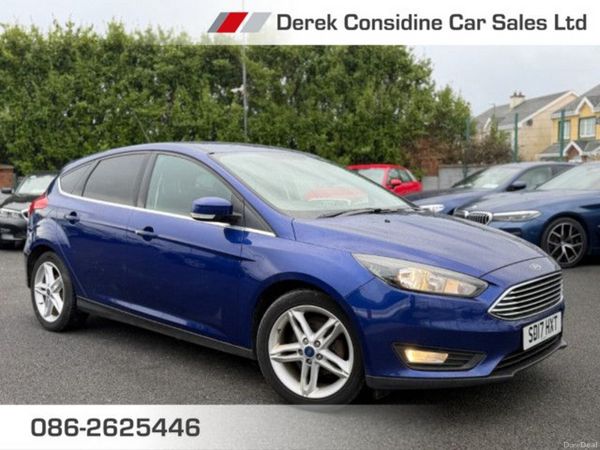 Ford Focus Hatchback, Diesel, 2017, Blue