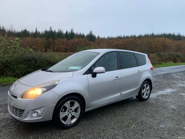 Renault Grand Scenic MPV, Diesel, 2011, Silver
