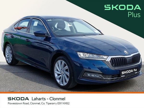 Skoda Octavia Saloon, Diesel, 2023, Blue
