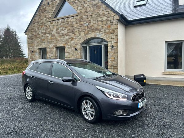 Kia Ceed Estate/Jeep, Diesel, 2012, Grey