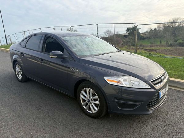 Ford Mondeo Saloon, Diesel, 2014, Grey