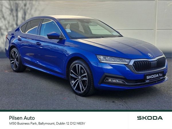 Skoda Octavia Saloon, Petrol, 2021, Blue