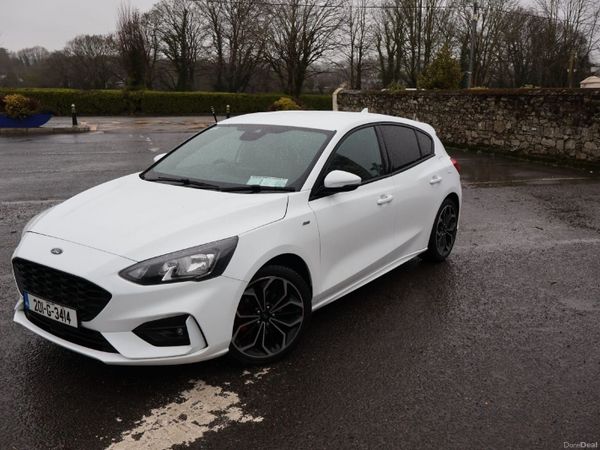 Ford Focus Hatchback, Diesel, 2020, White