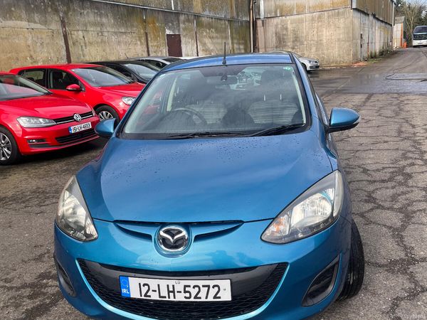 Mazda Demio MPV, Petrol, 2012, Blue
