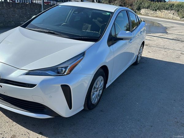 Toyota Prius Hatchback, Petrol Hybrid, 2022, Silver