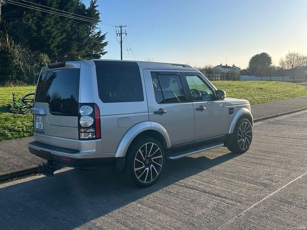 Land Rover Discovery SUV, Diesel, 2016, Gold