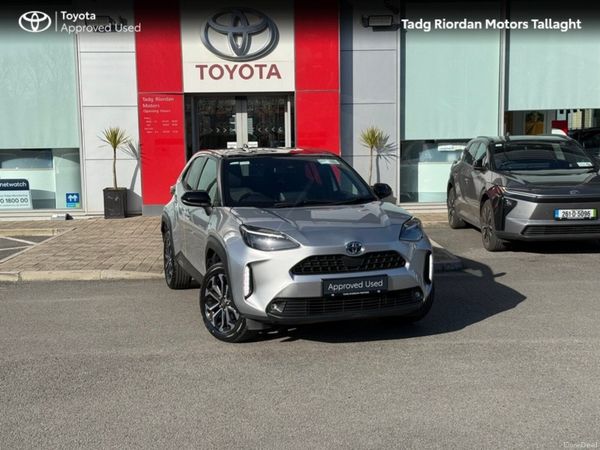 Toyota Yaris Cross Hatchback, Petrol Hybrid, 2023, Silver