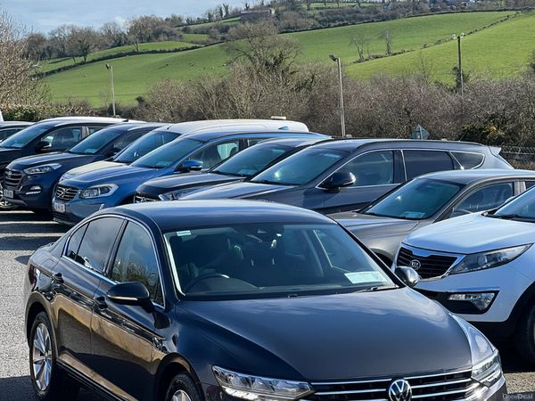 Volkswagen Passat Saloon, Diesel, 2022, Grey