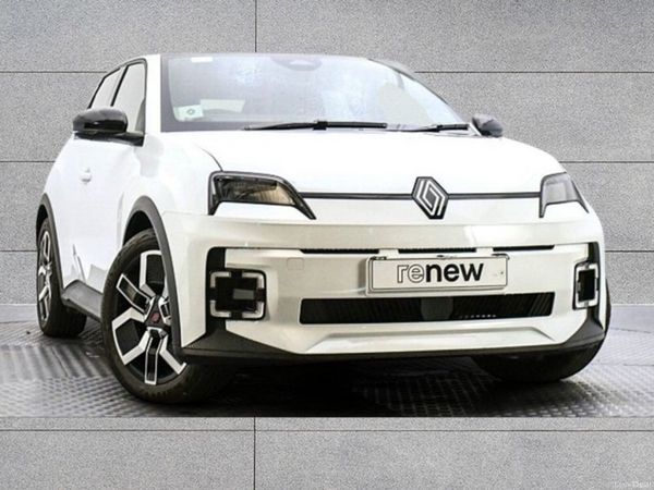 Renault 5 E-Tech Hatchback, Electric, 2026, White