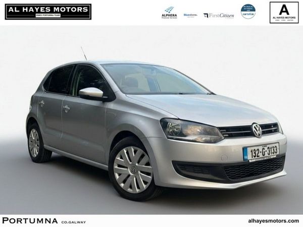 Volkswagen Polo Hatchback, Petrol, 2013, Silver