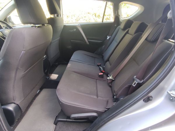 Toyota RAV4 SUV, Diesel, 2017, Grey