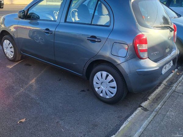 Nissan Micra Hatchback, Petrol, 2011, Silver