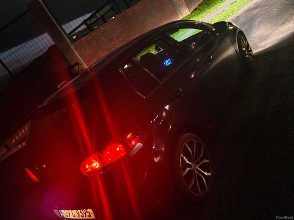 Volkswagen Golf Hatchback, Diesel, 2009, Black