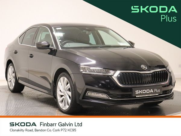 Skoda Octavia Saloon, Petrol, 2023, Black