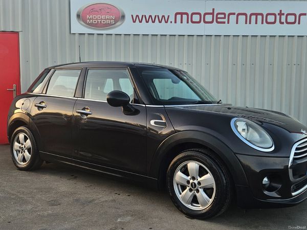 Mini Cooper Hatchback, Petrol, 2016, Black