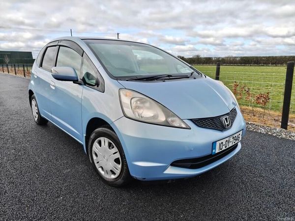 Honda Fit Hatchback, Petrol, 2010, Blue
