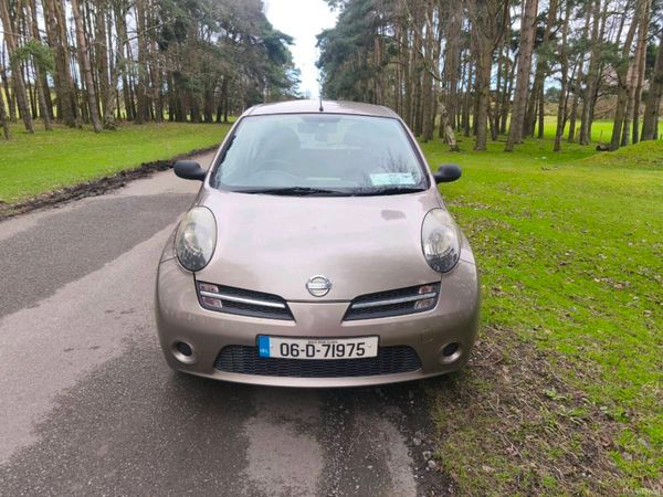 Nissan Micra Hatchback, Petrol, 2006, Gold