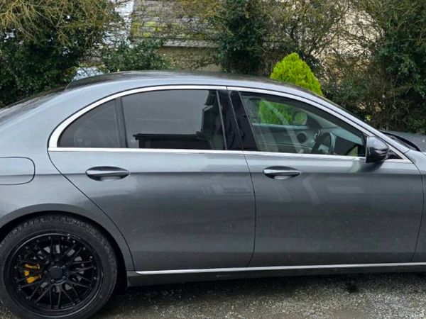 Mercedes-Benz E-Class Saloon, Diesel, 2016, Grey