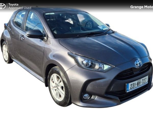 Toyota Yaris Hatchback, Petrol Hybrid, 2023, Grey