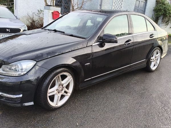 Mercedes-Benz C-Class Saloon, Diesel, 2012, Black