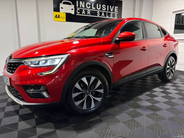 Renault Arkana Hatchback, Petrol, 2022, Red