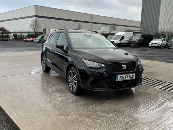 SEAT Arona SUV, Petrol, 2023, Black
