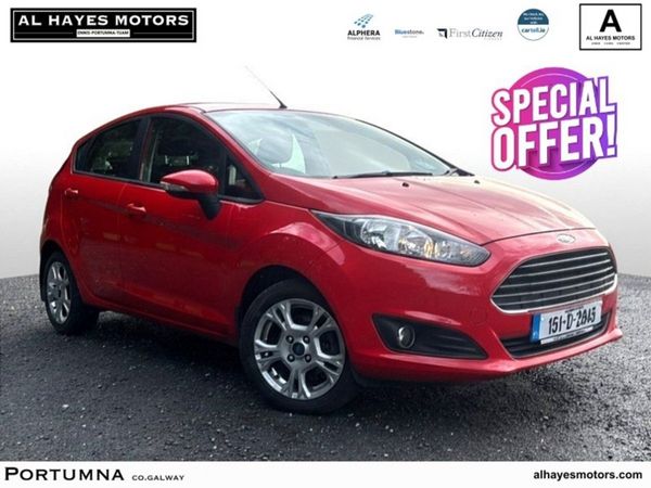 Ford Fiesta Hatchback, Petrol, 2015, Red