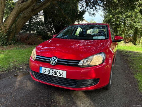 Volkswagen Golf Hatchback, Petrol, 2012, Red