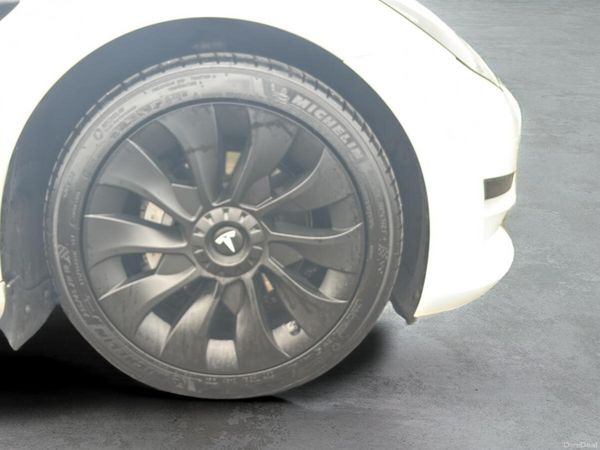 Tesla Model 3 Saloon, Electric, 2021, White