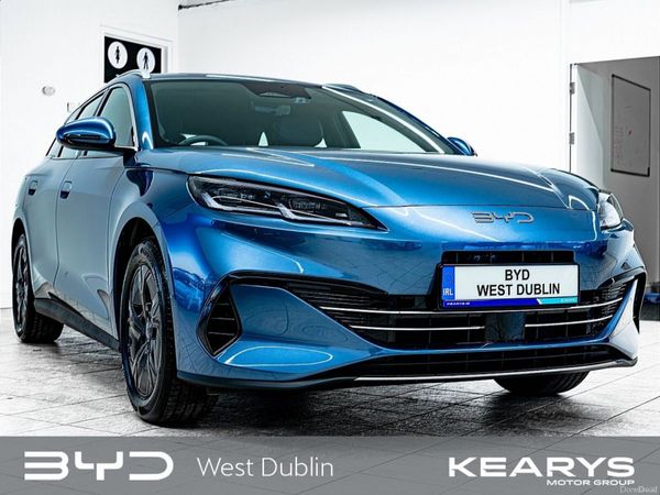 BYD Seal 6 Hatchback, Petrol Plug-in Hybrid, 2026, Blue