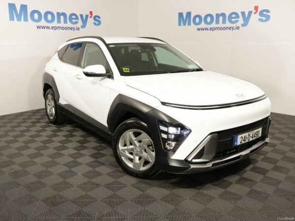 Hyundai KONA SUV, Petrol, 2024, White