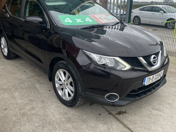 Nissan Qashqai SUV, Diesel, 2017, Purple