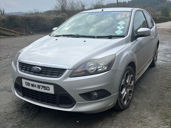 Ford Focus Hatchback, Diesel, 2009, Silver