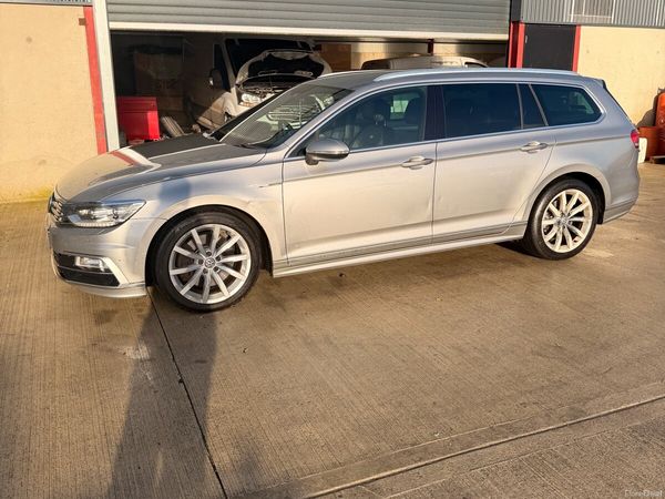 Volkswagen Passat Estate, Diesel, 2015, Silver