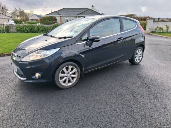 Ford Fiesta Hatchback, Diesel, 2009, Black