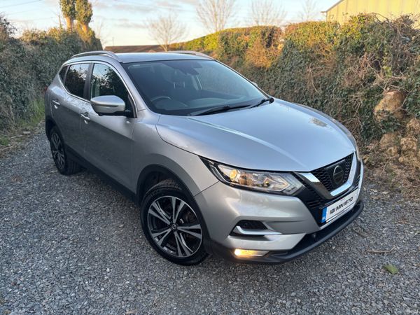 Nissan Qashqai Hatchback, Diesel, 2018, Silver
