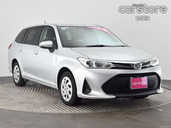Toyota Corolla Estate, Petrol, 2018, Silver