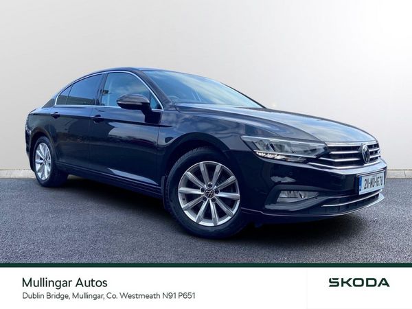 Volkswagen Passat Saloon, Diesel, 2021, Black