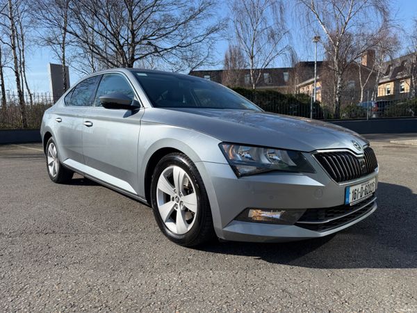 Skoda Superb Hatchback, Diesel, 2016, Grey