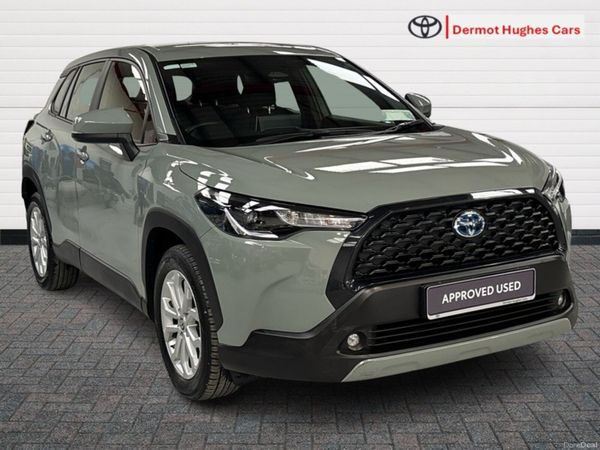 Toyota Corolla Cross Hatchback, Petrol Hybrid, 2024, Green